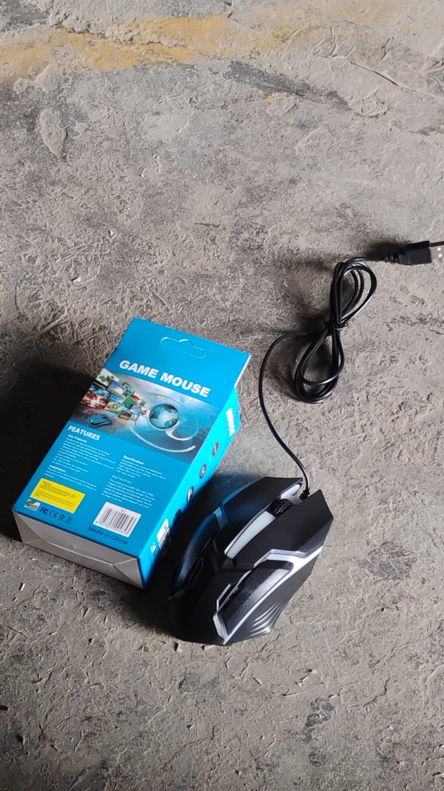 USB Wired Mouse, Ergonomic Design Gaming Mouse  (1 Pc)