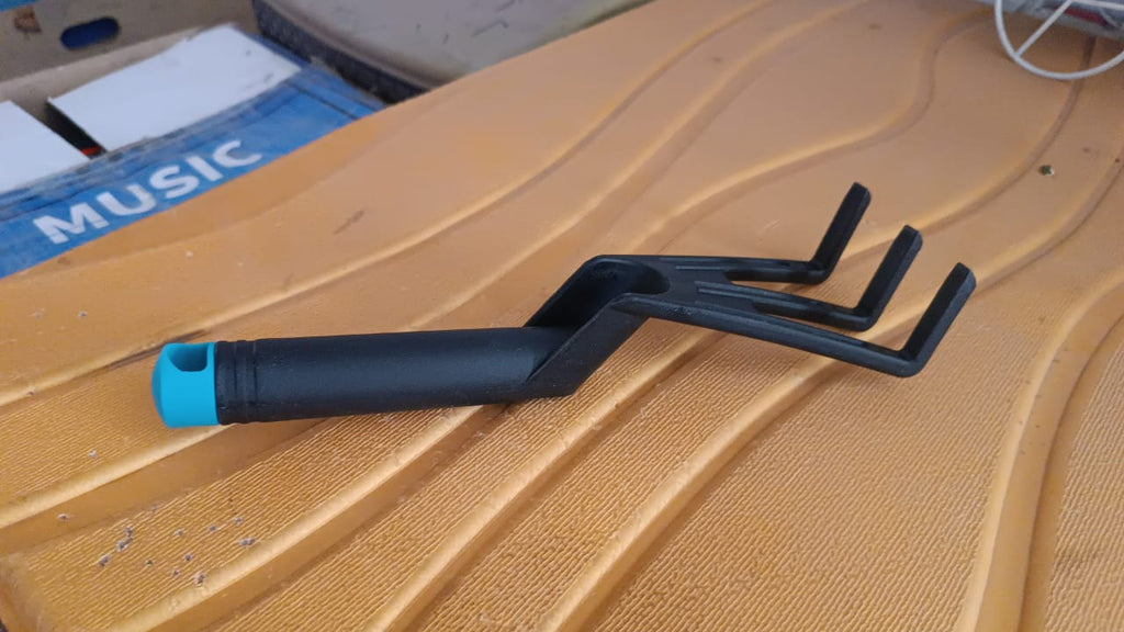 Plastic Premium Garden Hand Cultivator Tool (1 Pc)