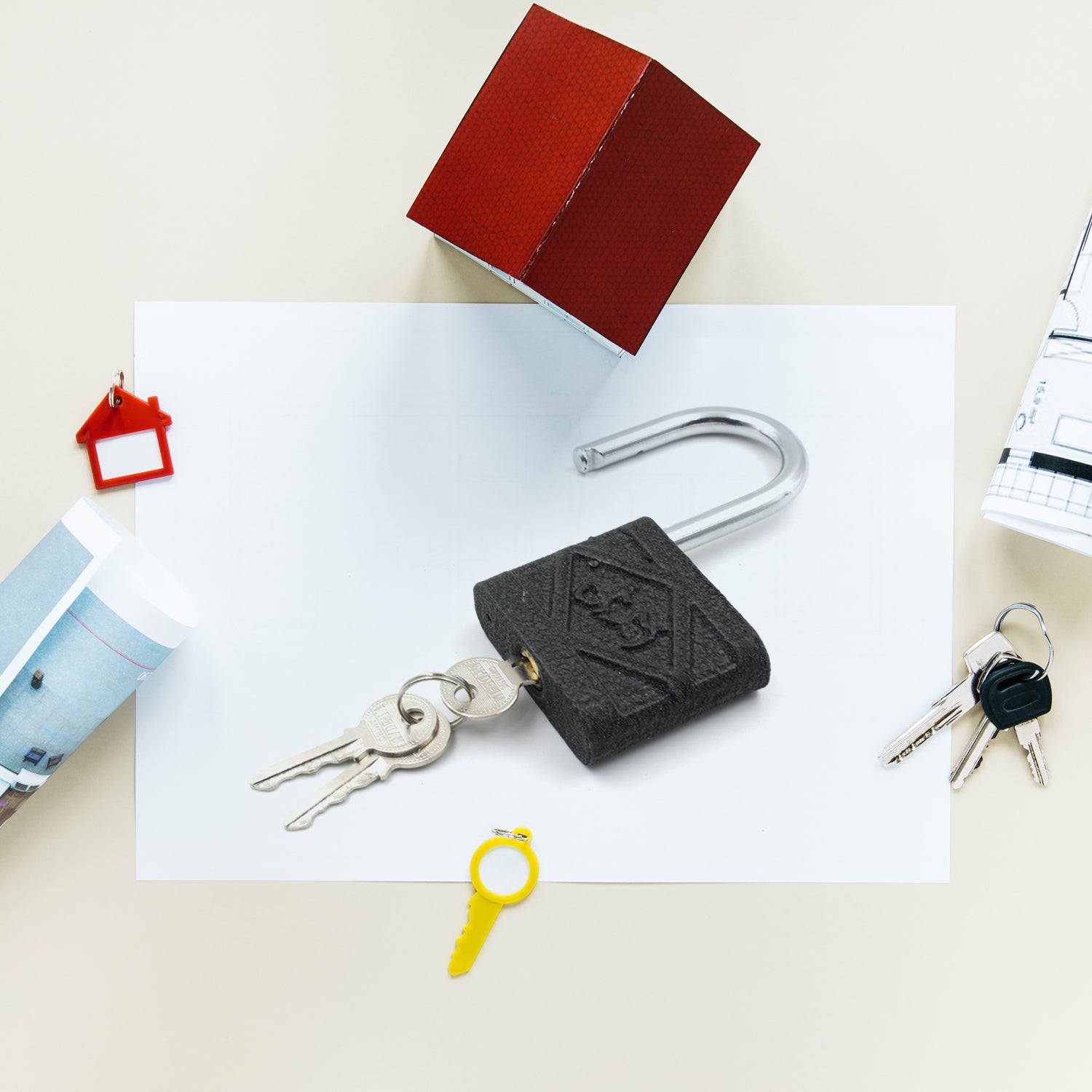 Iron Padlock with Brass Core for Home & Outdoor Security (60mm)