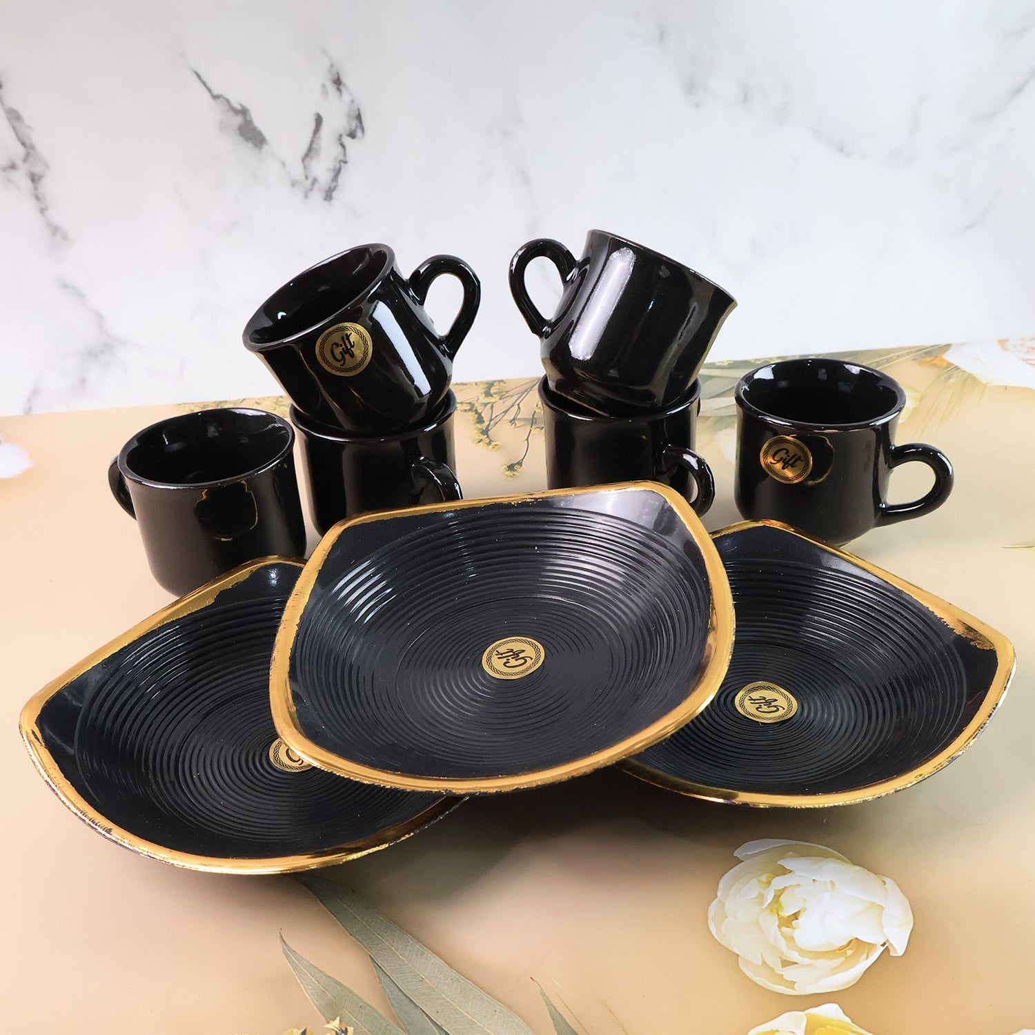 Sweet Buzz 9-Piece Seashell Ceramic Cup Set – Ideal for Home & Gifts