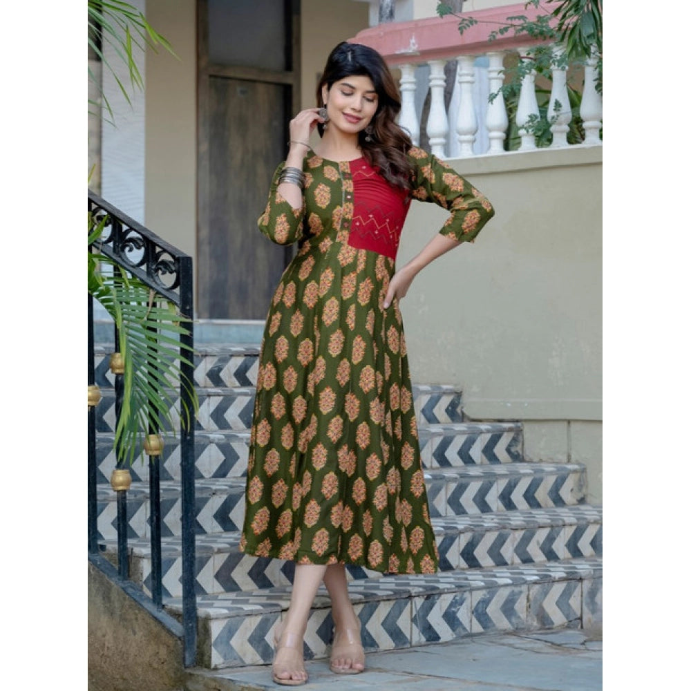 Generic Women's Rayon Print With Embroidery Work A-Line Kurti (Dark Green)