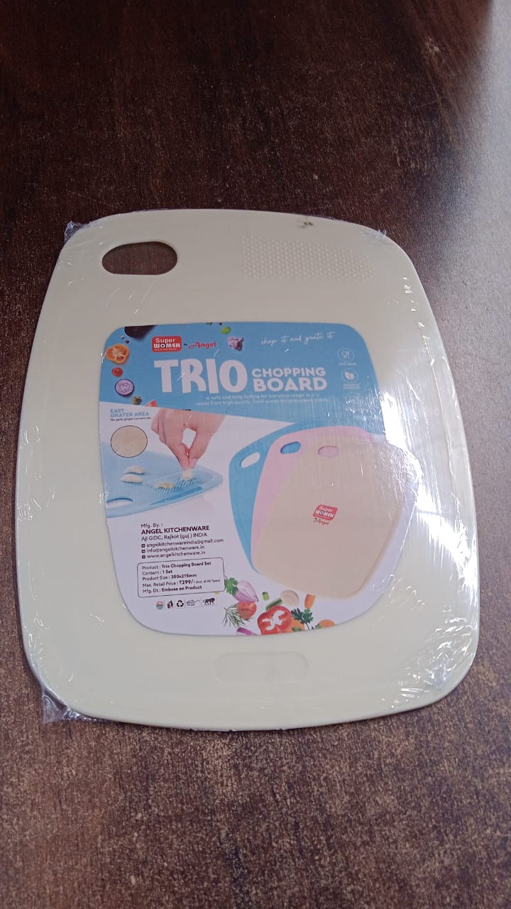 Multipurpose Plastic Chopping Board for Kitchen Use – 28x22 cm (1 Pc)